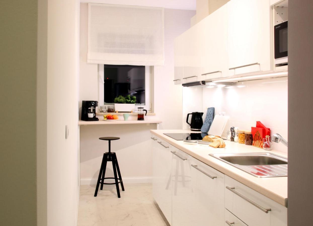 Athome - Chmielna 104 Appartement